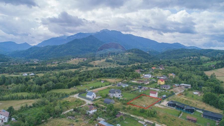 Teren Construcții intravilan de 1000 mp, în Glăjărie