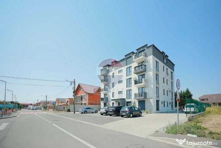 Apartament cu 2 camere nedecomandat în Sânmartin
