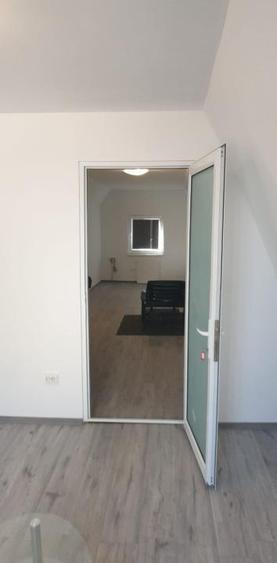 Casă cu 4 camere cu Canalizare în Apollo
