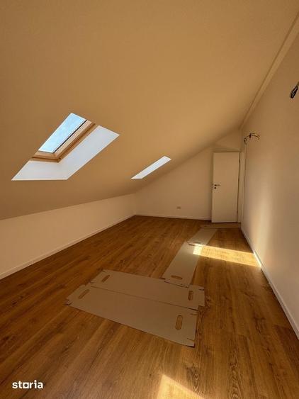 Casă cu 3 camere cu Teren 370 Mp în Central