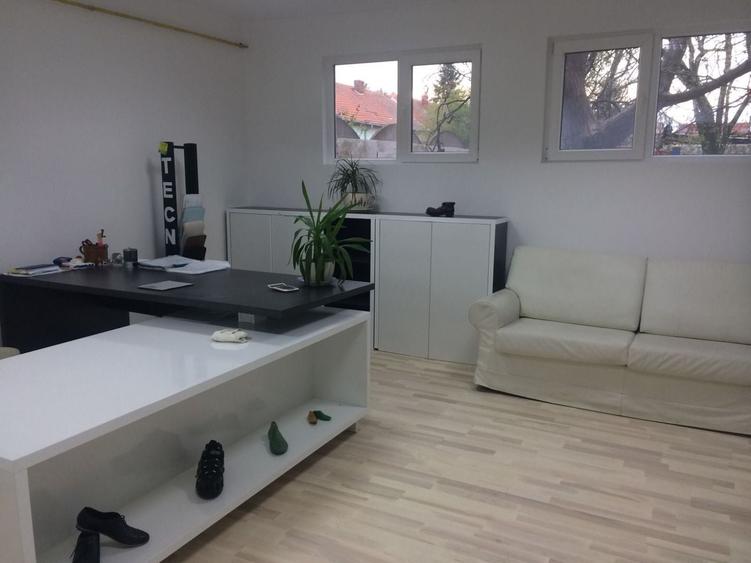 Spațiu comercial, de 155 mp, în Freidorf