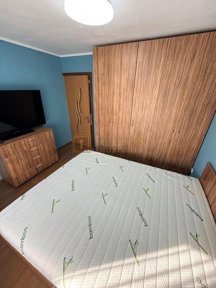 Apartament cu 2 camere decomandat, mobilat în Soarelui