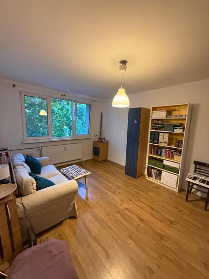 Apartament cu 3 camere decomandat în Apărătorii Patriei