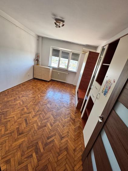 Apartament cu 2 camere decomandat în Gării