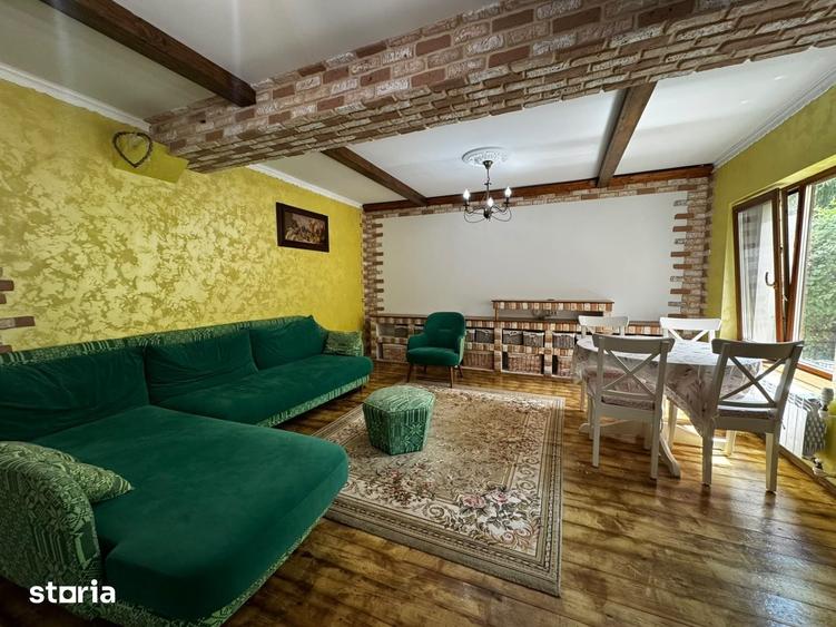 Apartament cu 7 camere în Bucium