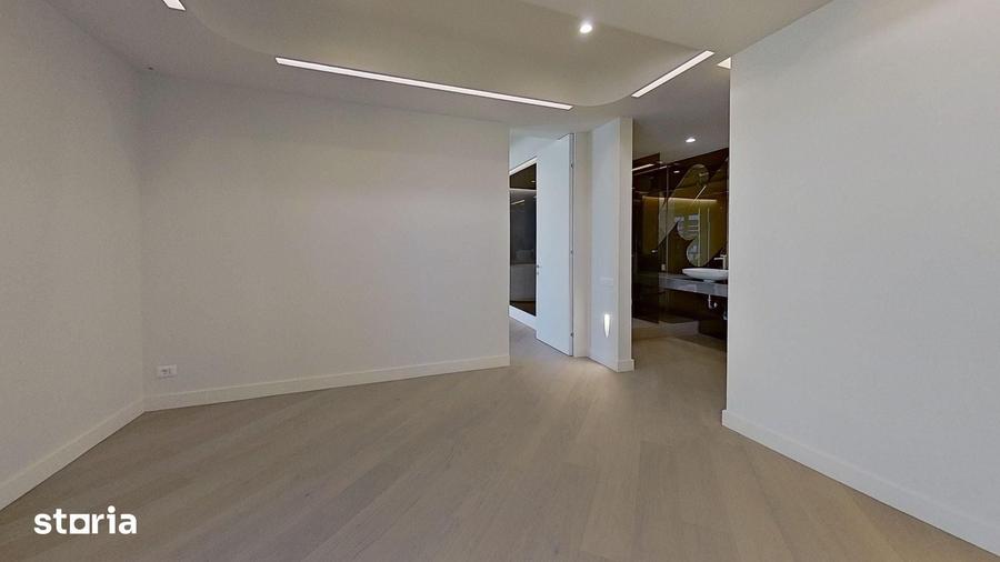 Apartament cu 5 camere în Central