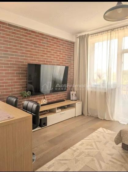 Apartament cu 3 camere decomandat în Vârteju