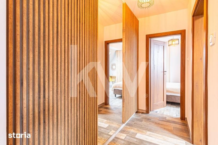 Casă cu 8 camere cu Teren 630 Mp în Central