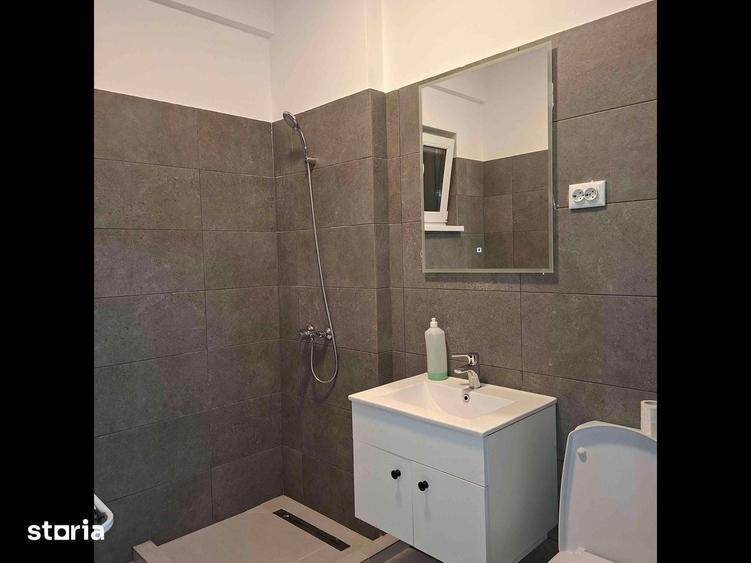 Apartament cu 2 camere în Leu