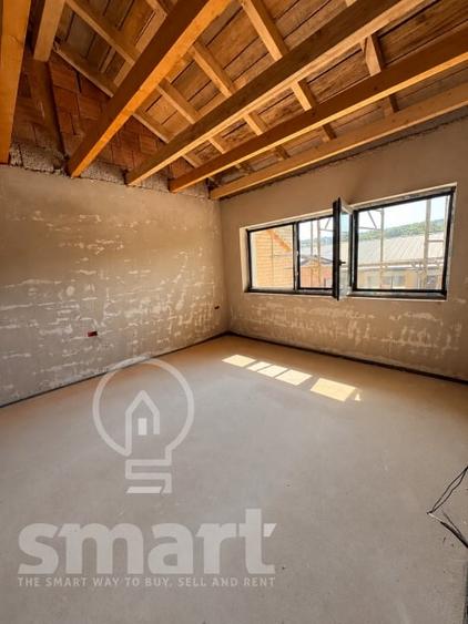 Duplex cu 4 camere cu Canalizare în Mănăștur