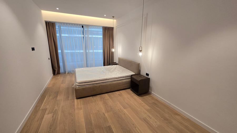 Apartament cu 3 camere decomandat în Herăstrău
