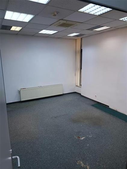 Spațiu comercial, de 470 mp, în Ultracentral