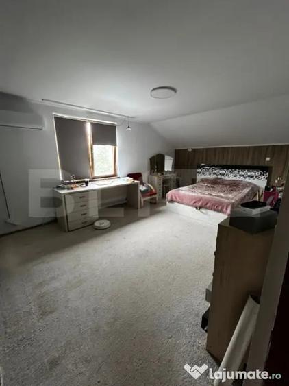Casă cu 4 camere cu Teren 1500 Mp în Central