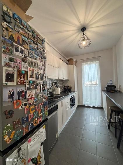 Apartament cu 3 camere semidecomandat în Zorilor