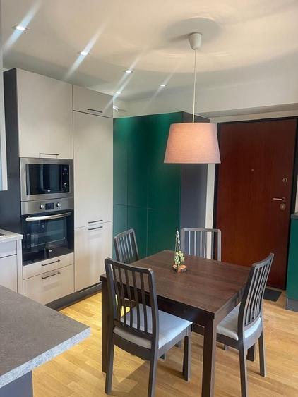 Apartament cu 3 camere decomandat, mobilat în Străulești