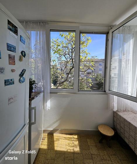 Apartament cu 3 camere în Iosia