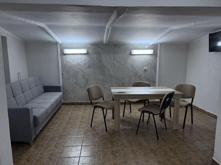Casă cu 2 camere cu Teren 500 Mp în Central