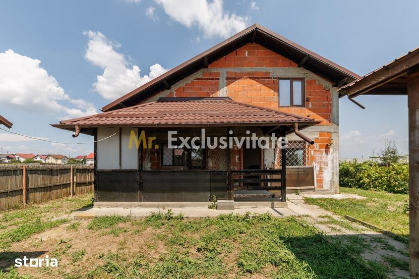 Casă cu 4 camere cu Teren 705 Mp în Central