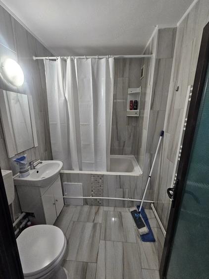 Apart. 2 cam, vizavi de Caldirea NOC-Podul de Piatra, complet renovat, et. 1 - 10