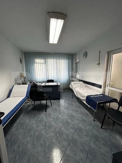 Spațiu comercial, de 55 mp, în Decebal