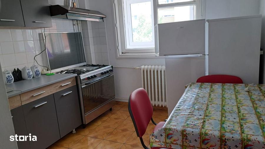 Proprietar inchiriez pe termen lung apartament 2 camere,Tei - 400 EUR - 3