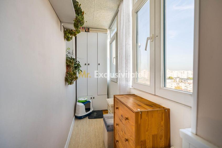 Apartament cu 3 camere decomandat, mobilat în Baba Novac