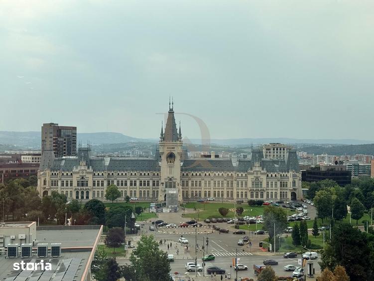 Apartament cu 4 camere în Centru Civic