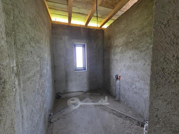Casă individuală cu 3 camere cu Canalizare în Miroslava