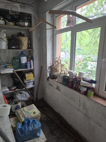 Apartament cu 3 camere decomandat, mobilat în Dristor