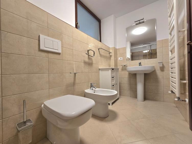 Apartament cu 3 camere în Kiseleff