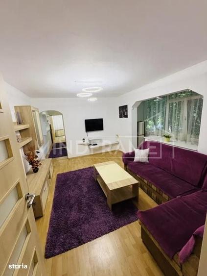 Apartament cu 3 camere în Alexandru Obregia