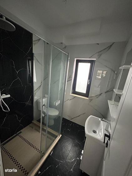 Casă cu 4 camere cu Teren 250 Mp în Valea Lupului