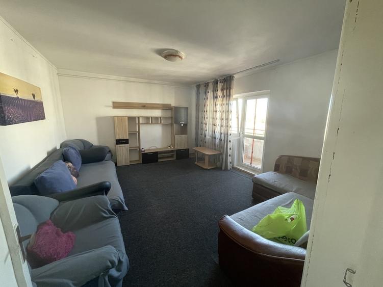 Apartament cu 2 camere decomandat în Rahova