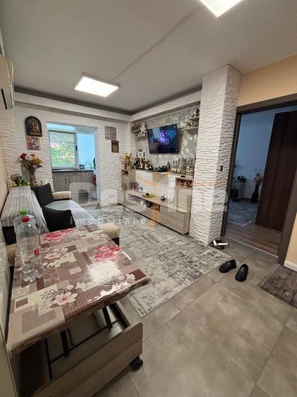 Apartament cu 2 camere decomandat, mobilat în P-ța Gorjului