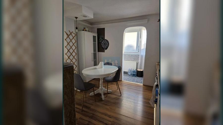 Apartament cu 2 camere decomandat în Zorilor