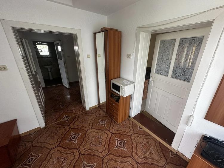 Casă cu 3 camere cu Teren 2200 Mp în Nireș