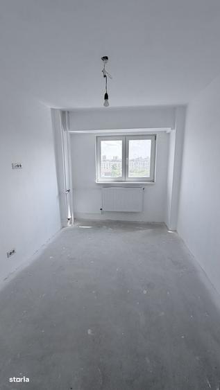 Apartament cu 3 camere în Crângași