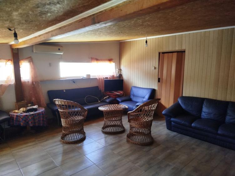 Casă cu 4 camere cu Teren 900 Mp în Chilia Veche