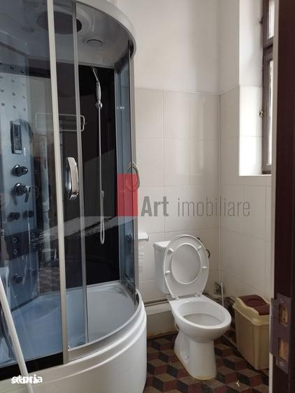 Apartament cu 3 camere în Moșilor