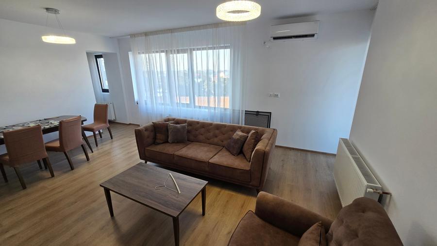Apartament cu 2 camere decomandat în Nord-Est