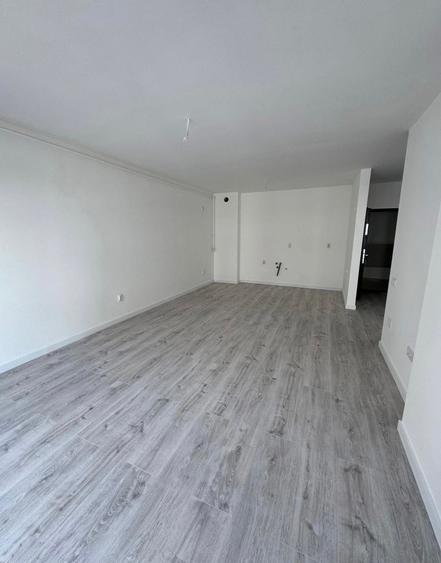 Apartament cu  2camere,finisat,etaj intermediar,parcare,zona Eroilor - 6