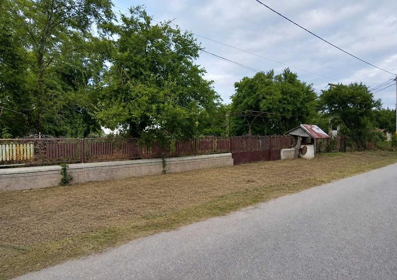 Casă cu 3 camere în Corni