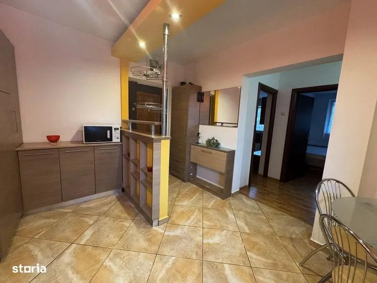 Apartament cu 3 camere decomandat, mobilat în Drumul Taberei