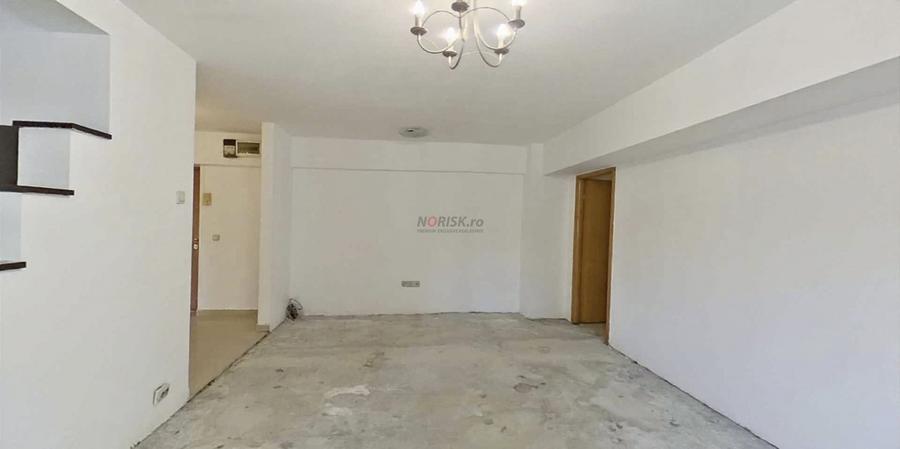 Apartament cu 3 camere semidecomandat în Lacul Tei