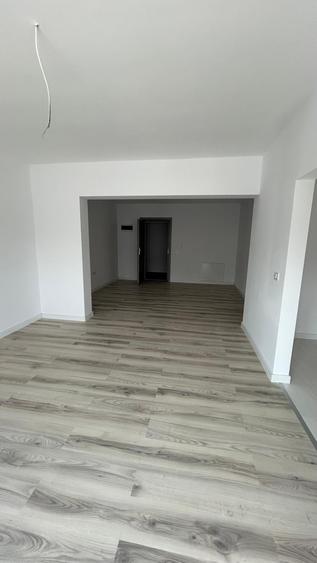 Apartament cu 3 camere în Găgeni