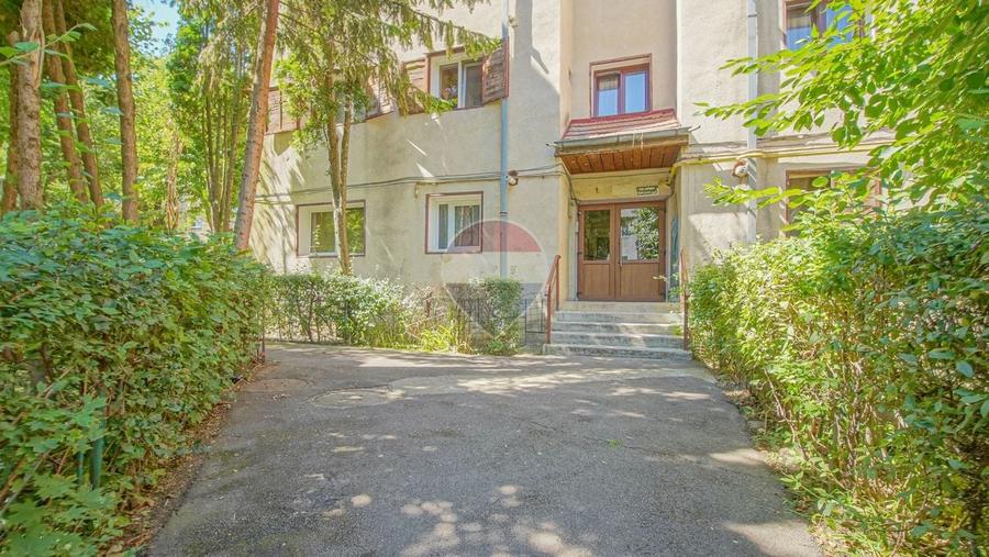 Apartament cu 2 camere decomandat, mobilat în Răcădău