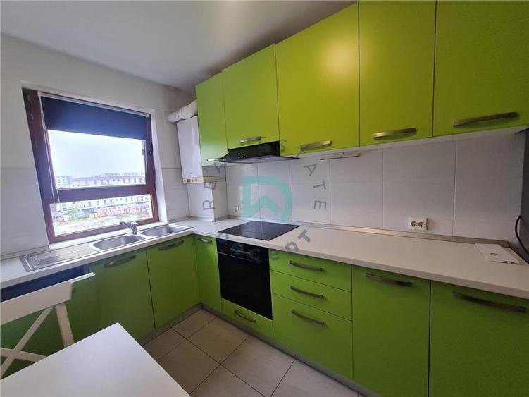 Apartament cu 2 camere decomandat, mobilat în Tractorul