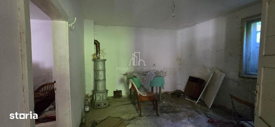 Casă cu 3 camere cu Teren 902 Mp în Central