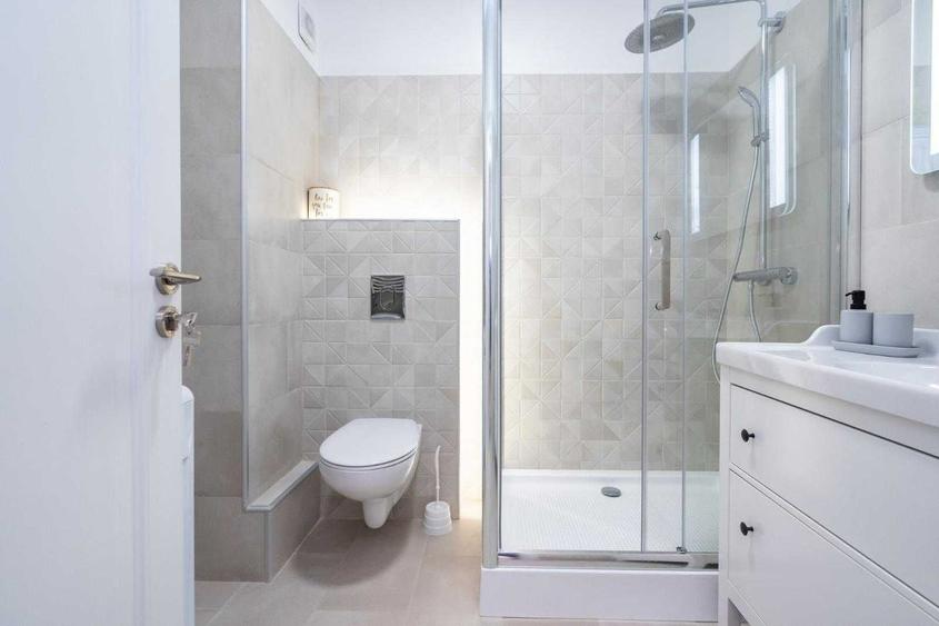 Apartament cu 2 camere decomandat în Regie