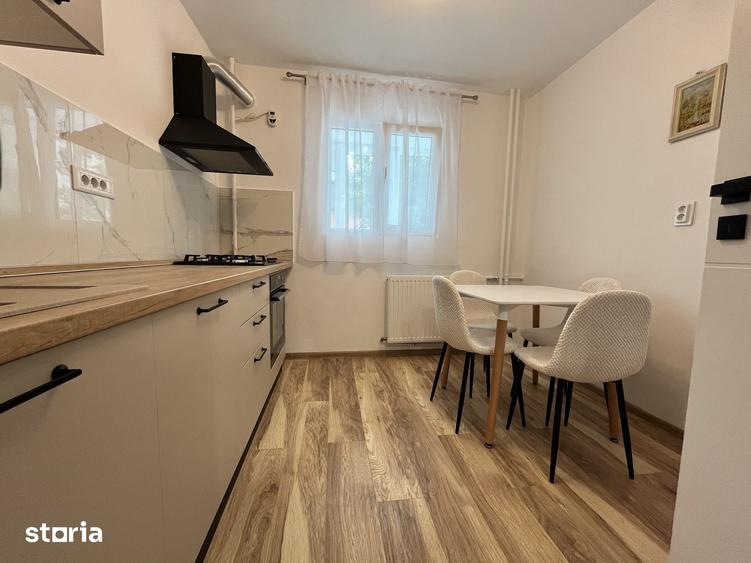 Prima Inchiriere | 3 Camere Decomandat | Polona - Doroban?i - 1